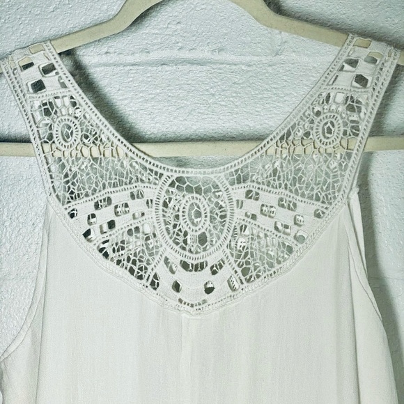 NWT Mod-o-doe Size Medium White Maxi Dress - Picture 8 of 9